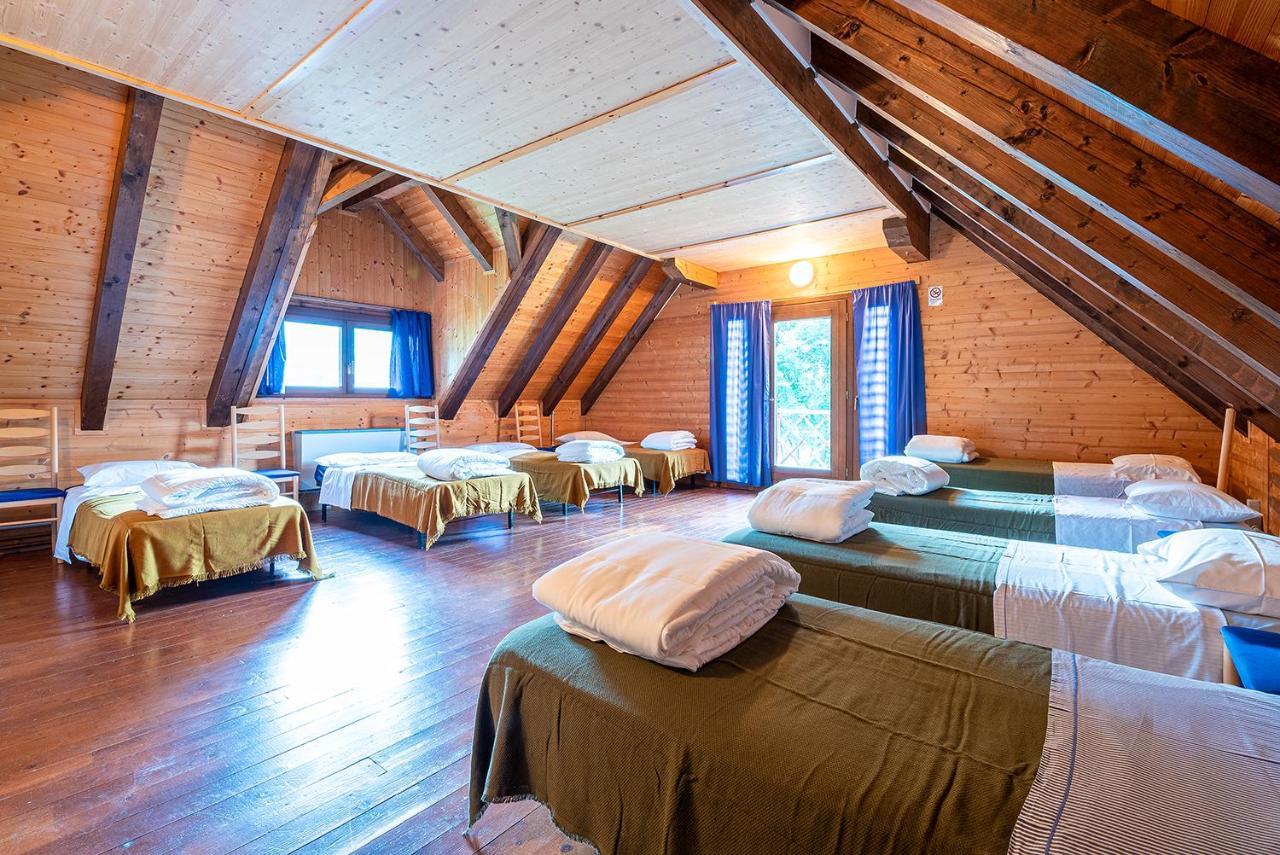 Camping & Caravan Zoncolan Ovaro Bagian luar foto