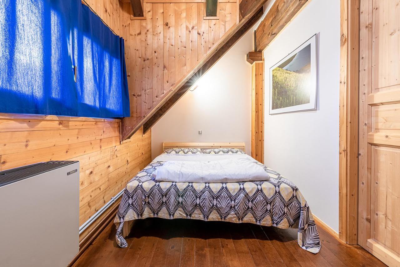 Camping & Caravan Zoncolan Ovaro Bagian luar foto